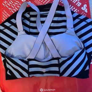🍋Lululemon WorkItOut Tank-Sea Stripe Polar Haze💙